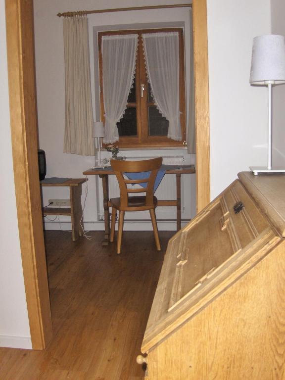 Hotel-Gasthof Rose Oberammergau Room photo